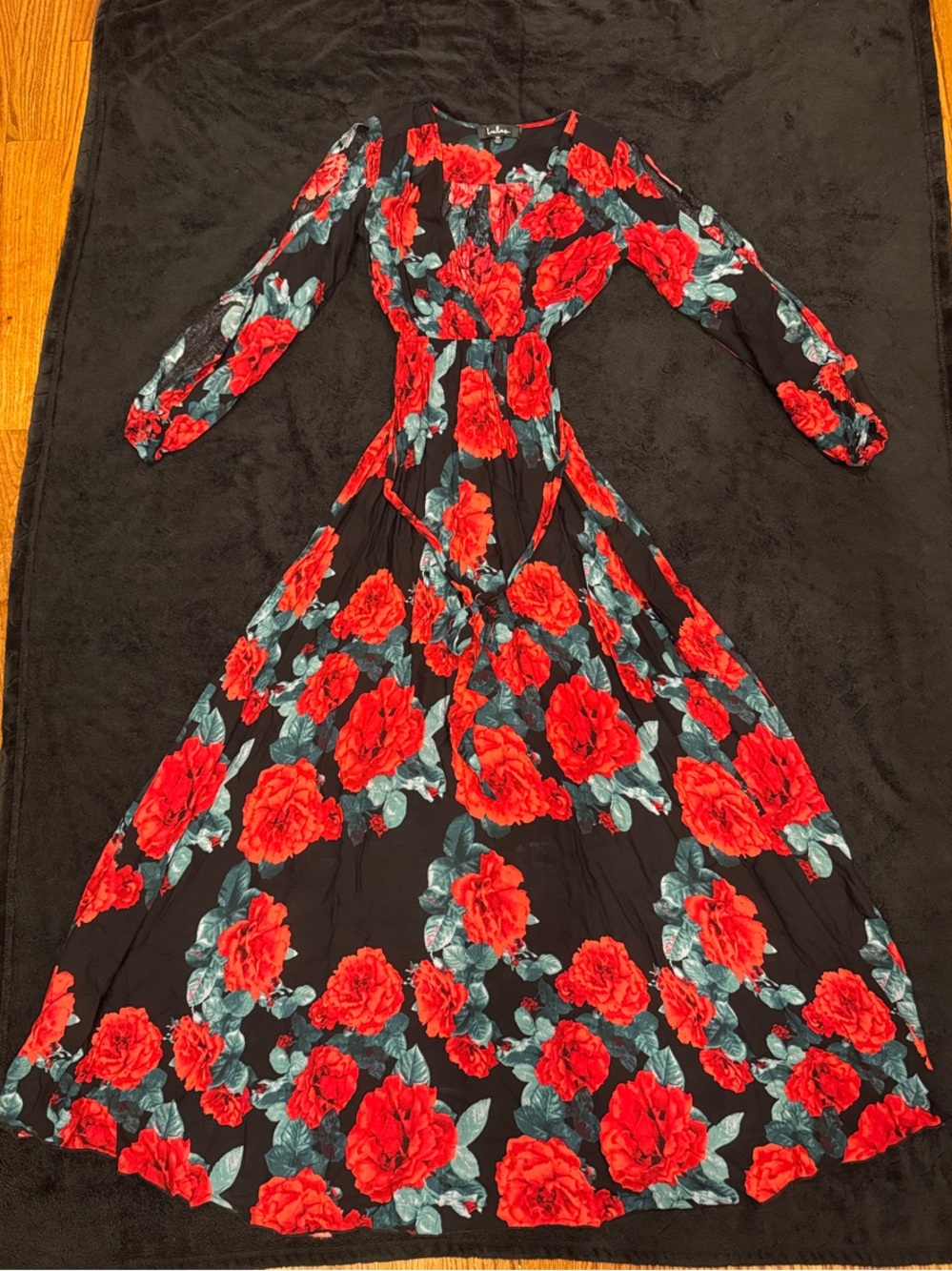 Black & Red Floral Long Sleeve Maxi Dress